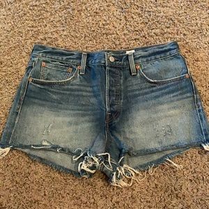 Levi’s Distressed Jean Shorts, NWOT, Size 31